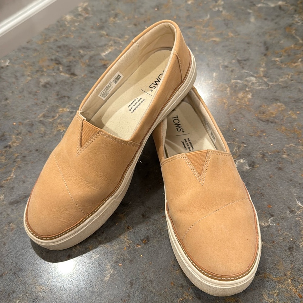 Toms slip on sneakers